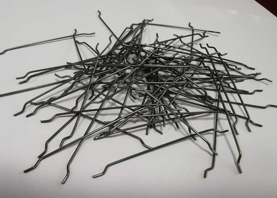 Fraco enganchado termina o material de agressão de aço do fio de aço da resistência da fibra 0.6mm