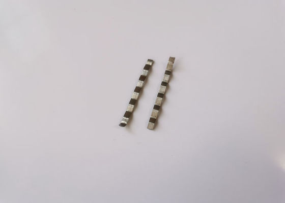 resistência de rachamento 600 da fibra de aço de 38mm Xorex - 800Mpa corrugou o tipo
