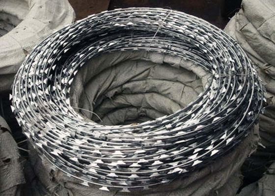 ISO9001 arame farpado galvanizado mergulhado quente, bobina sanfona da lâmina Q195